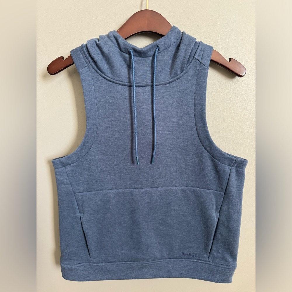 NOBULL Women’s Microplush Sleeveless Hoodie Small